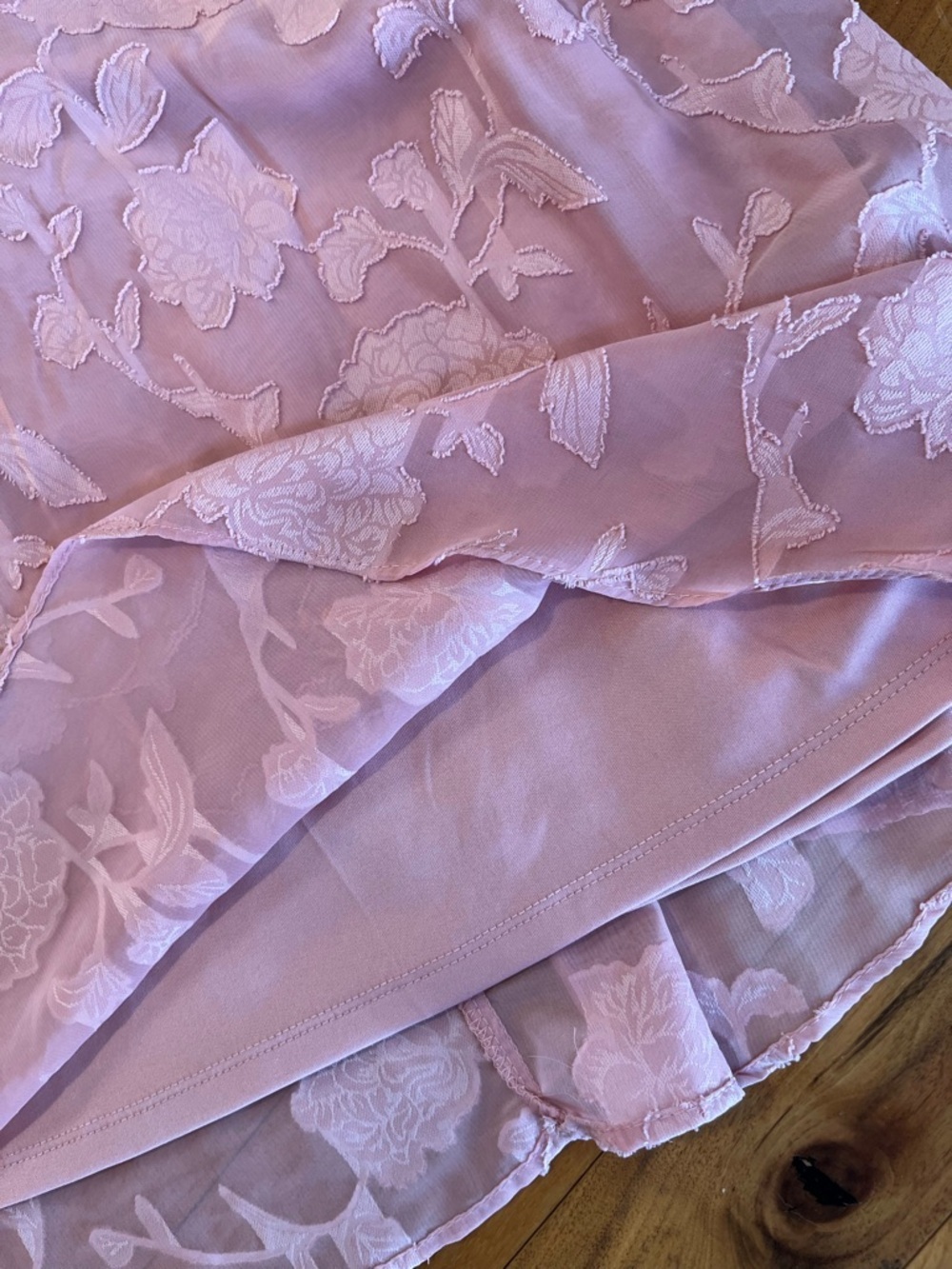 Thirty/Thirty Pink Flirty Textured Coquette Sweetheart Flowy Short Tie Bow Dress - Picture 9 of 10